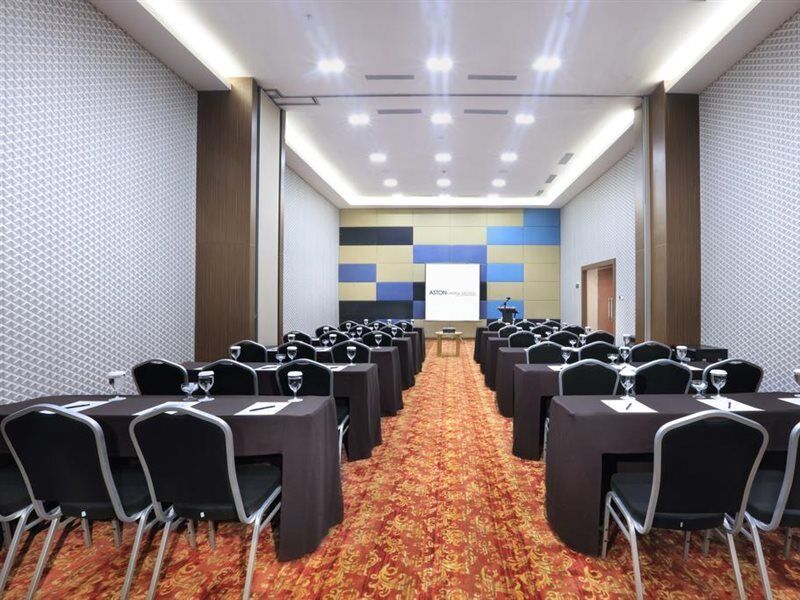 Aston Kartika Grogol Hotel & Conference Center Jakarta Exteriér fotografie